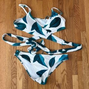 Cupshe Wrap Around Bikini